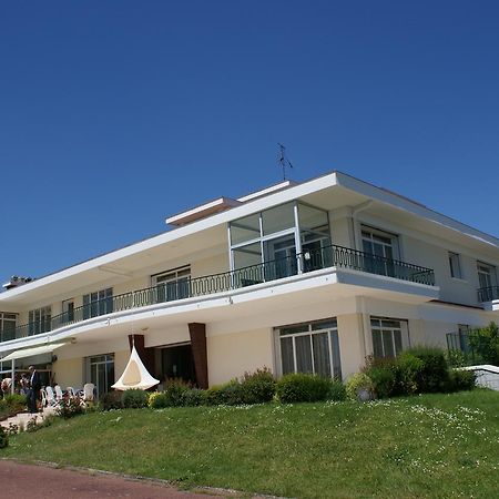 Villa Ayrault Chatillon-sur-Thouet Exterior photo