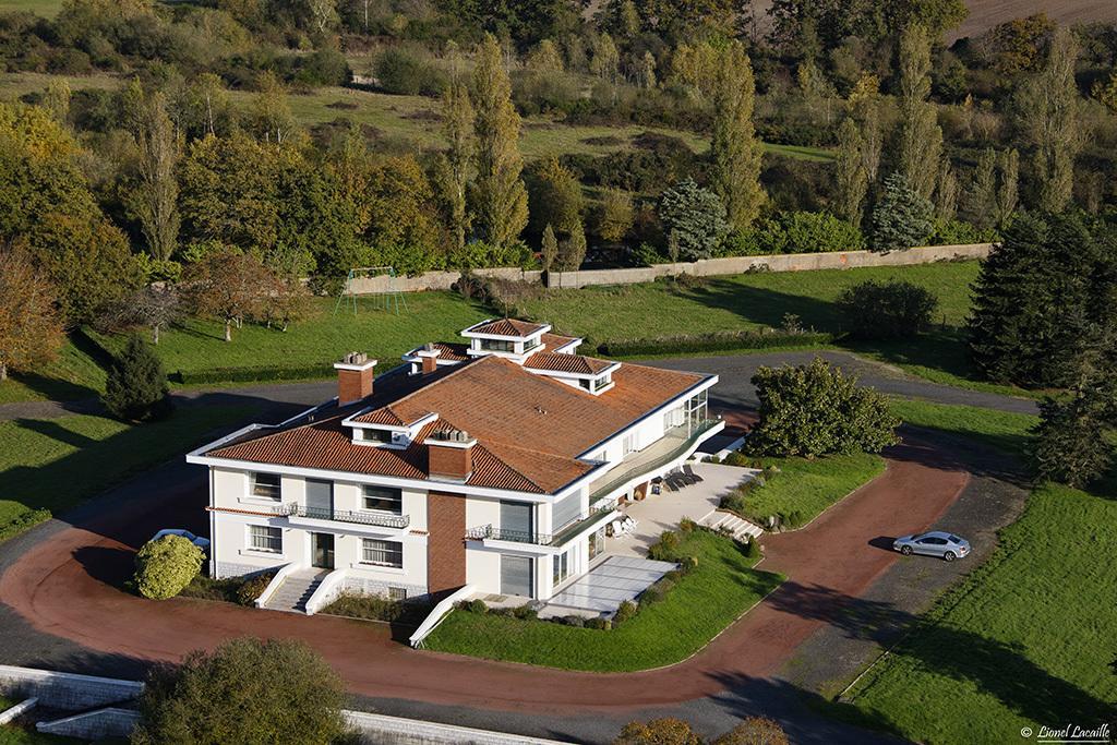 Villa Ayrault Chatillon-sur-Thouet Exterior photo