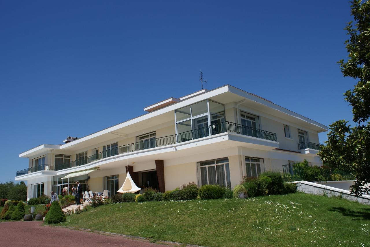 Villa Ayrault Chatillon-sur-Thouet Exterior photo